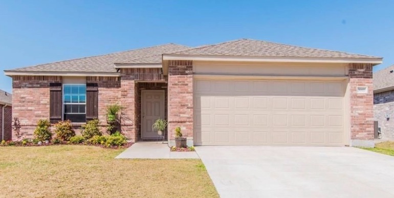 Hickory Ridge property exterior in Melissa, Texas